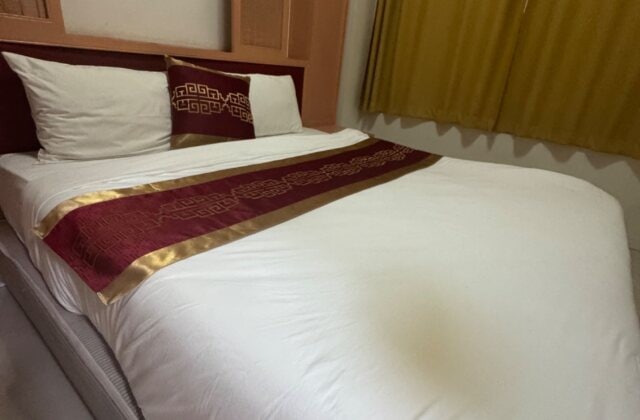 Leasehold hotel with 39 rooms in Ratchathewi Bangkok - THBP-1389