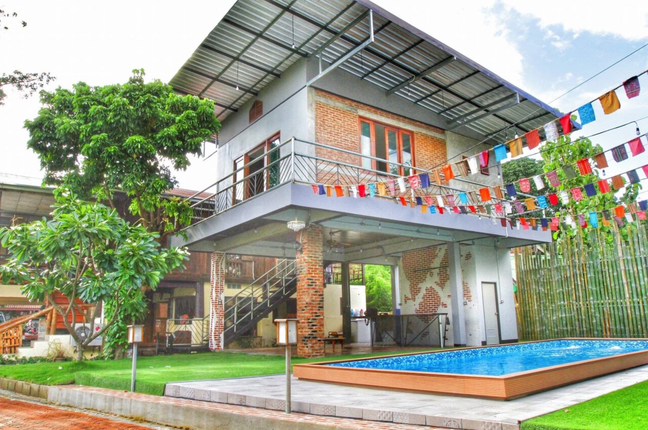 Hotel for sale with 9 rooms in Mae Sariang Mae Hong Son - THBP-1404