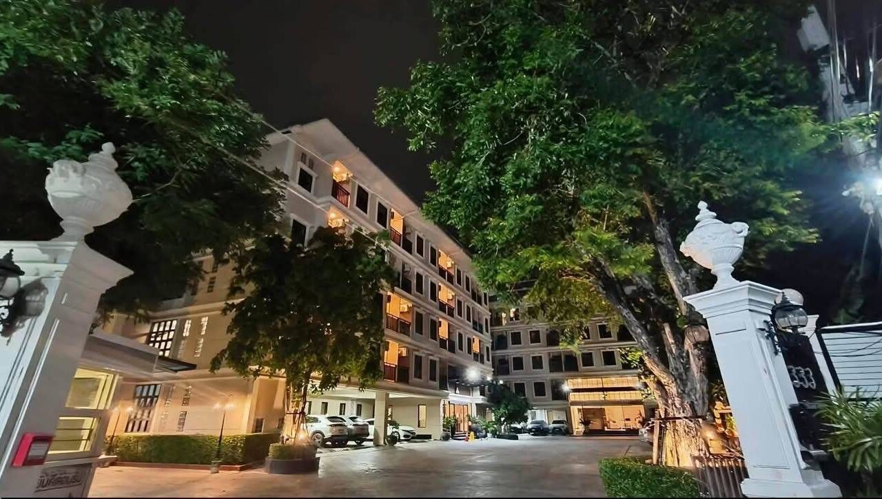 Hotel for sale with 120 rooms in Bang Sao Thong Samut Prakan - THBP-1480