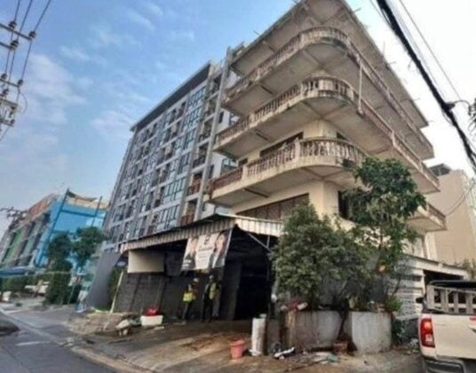 building for sale in Thon Buri Bangkok - THBP-1490