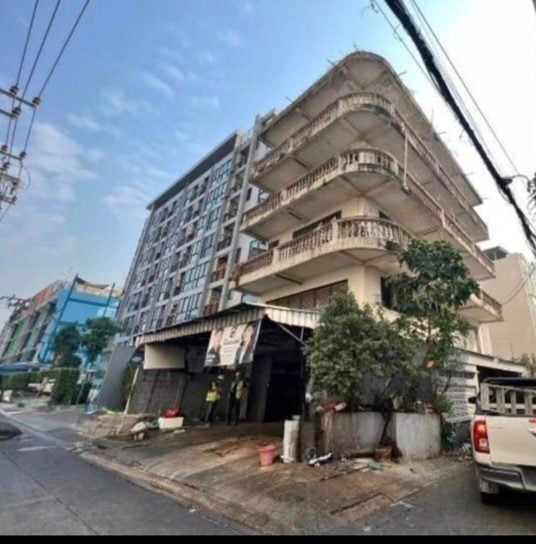 building for sale in Thon Buri Bangkok - THBP-1490