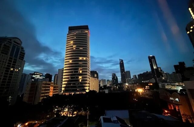 Hotel for sale with 136 rooms in Watthana Bangkok - THBP-1494